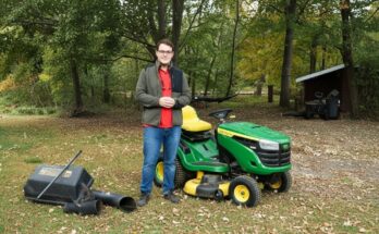 High-lift mower blades cutting and bagging grass cleanly during a lawn care tutorial showing the best blades for efficient grass collection.
